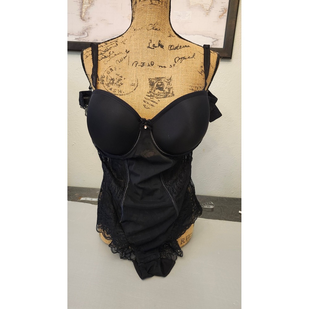 Le Mystere Bodysuit Womens Size 36E Floral Lace Underwire Shapewear Sexy Black